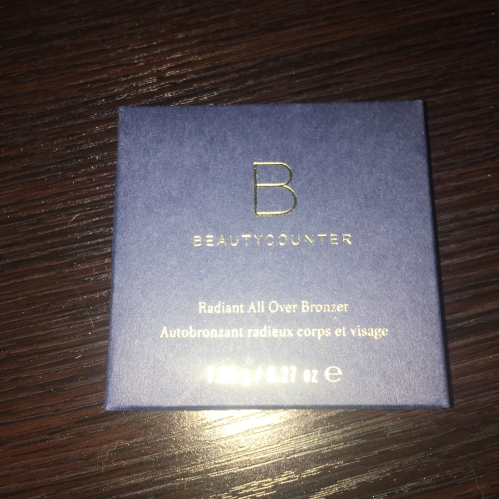 NIB Beautycounter Radiant All Over Bronzer